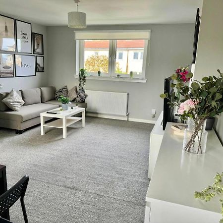 Clydebank Brand New 3Bdr Home, Glasgow Zewnętrze zdjęcie